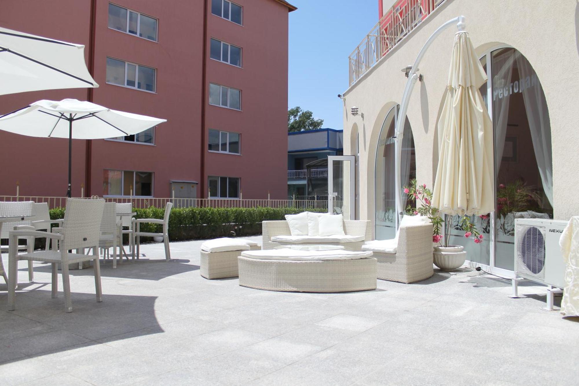 Rose Garden Omax Apartments Slantchev Briag Extérieur photo
