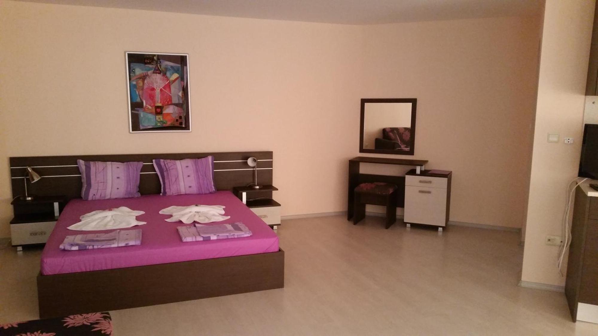 Rose Garden Omax Apartments Slantchev Briag Chambre photo