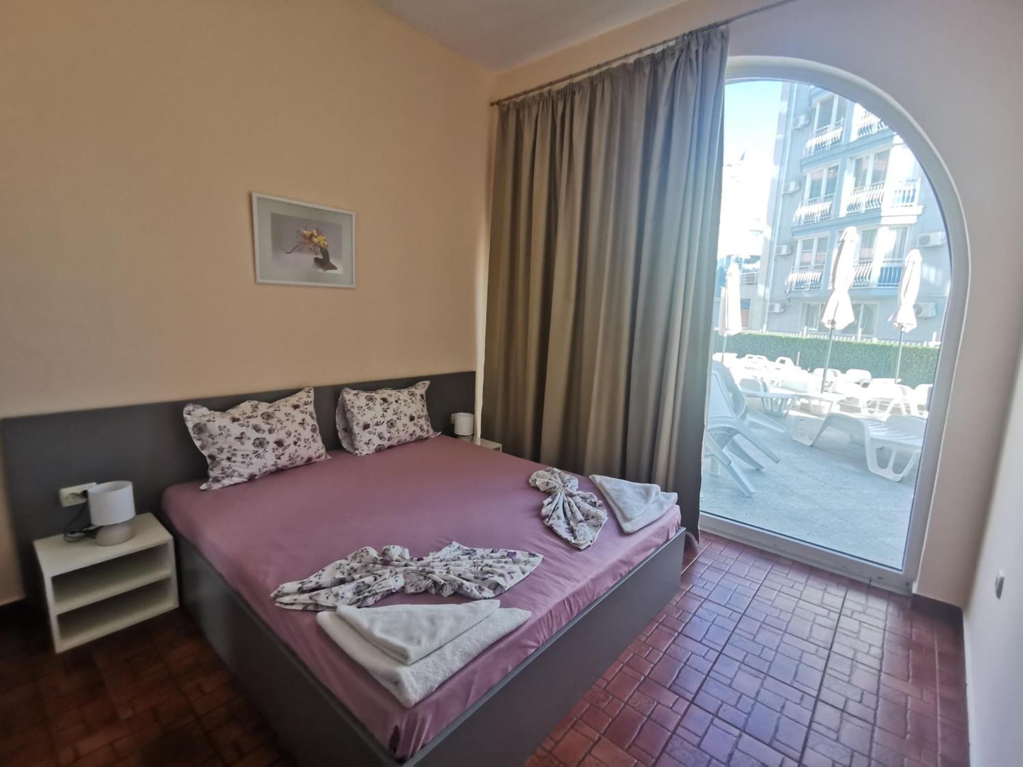 Rose Garden Omax Apartments Slantchev Briag Extérieur photo